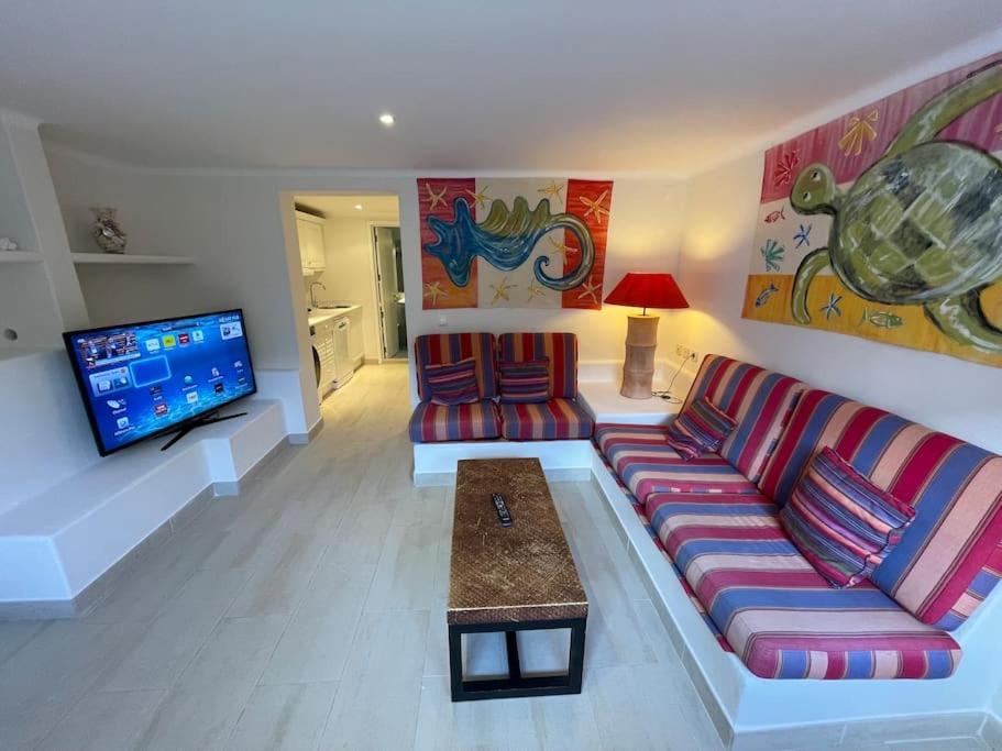 Studio With Private Swimming Pool And Garden 卡斯凯什 外观 照片